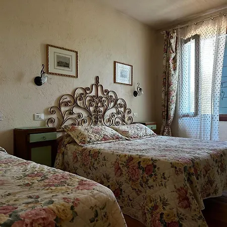 Il Casolare Han/Misafirhane 5*